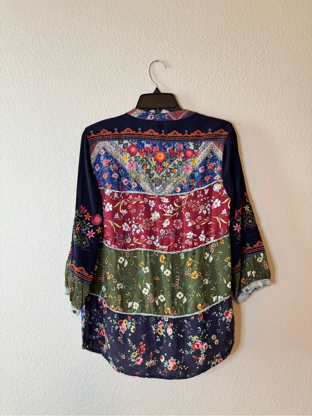 John Mark Embroidered Boho Floral Patchwork 3/4 Sleeve Blouse Tunic Top Size S - Picture 3 of 13